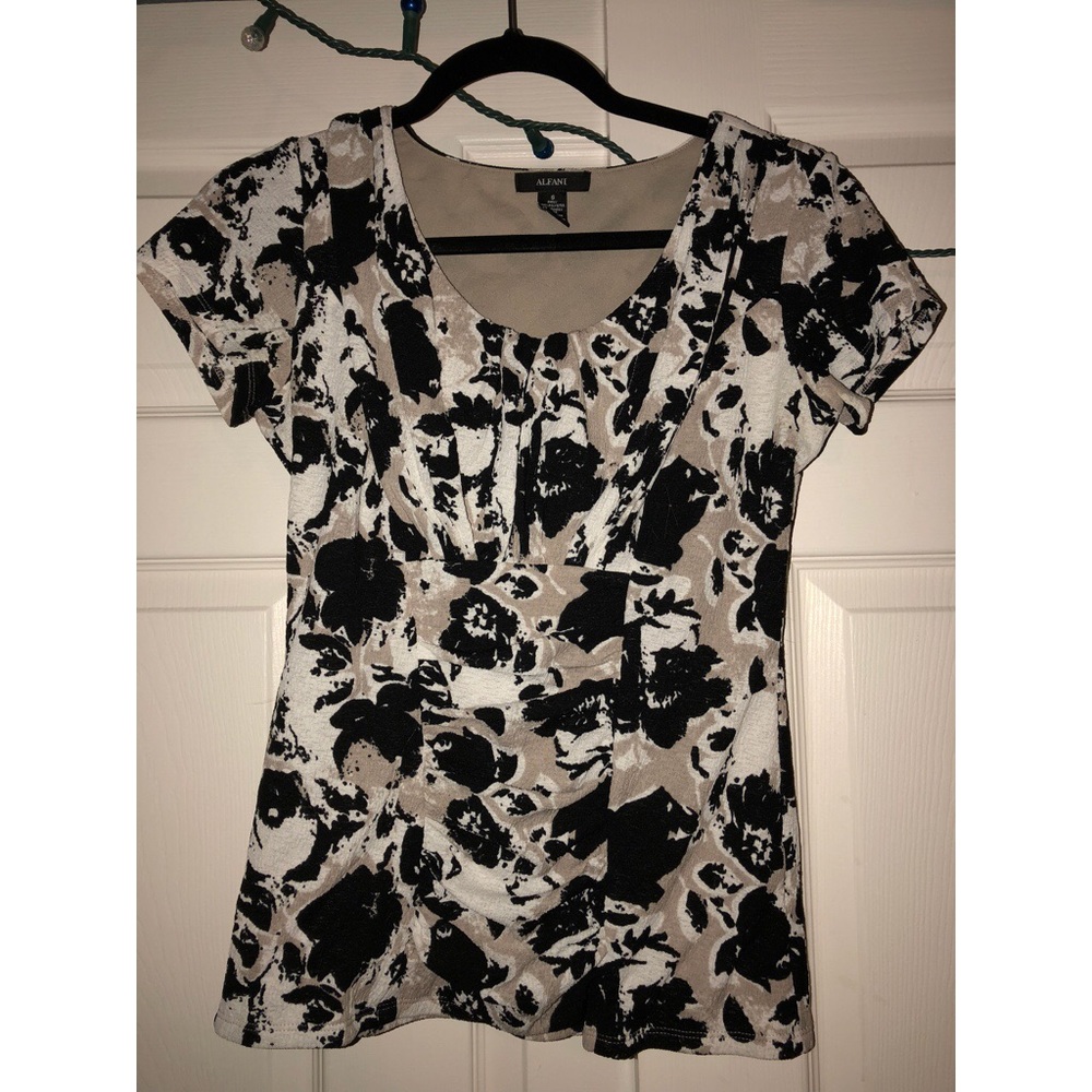 ALFANI FLORAL BLOUSE